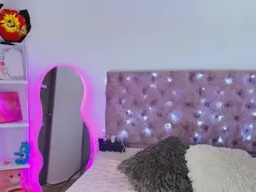 Chaturbate Watch Live Sex Cams of zoe_kravitx_