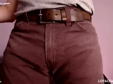 Chaturbate Live Sex Cam of an_expose