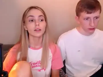 Chaturbate Live Sex Cam of julsweet