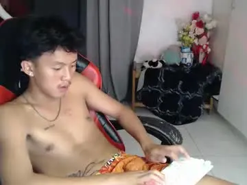 Chaturbate Live Sex Cam of justcallme_james