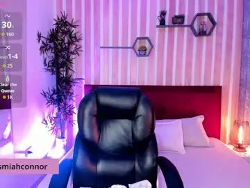 Chaturbate Best live sex cam show of miah_connor