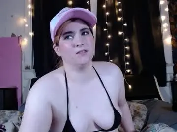 roxanneroulette from chaturbate