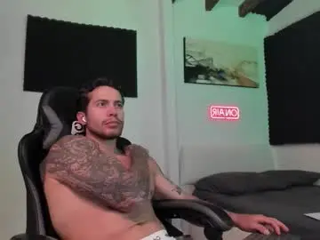 Chaturbate Best live sex cam show of sebastianortizm