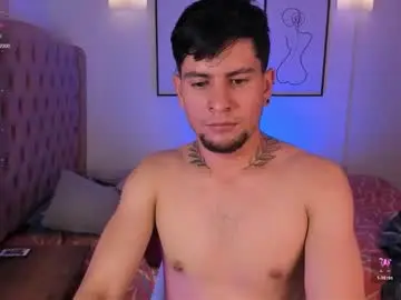 Chaturbate Nude Webcam of valentinoo_10