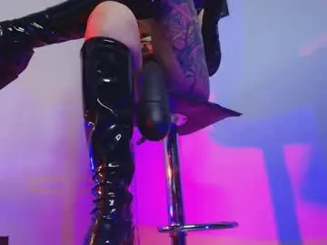 amber_blair from chaturbate