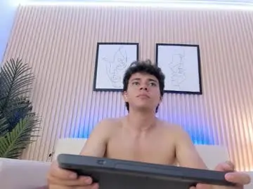 Chaturbate Adult Webcam of noah_7_