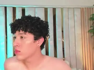 Chaturbate Watch Live Sex Cams of noahevansss
