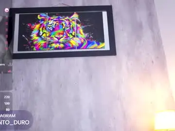 Chaturbate Watch Live Sex Cams of santy_king25