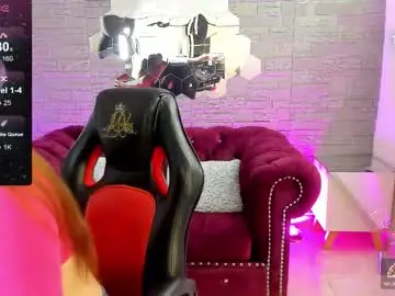 Chaturbate Free Porn Cam of diamondfox_m