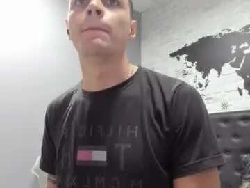 Chaturbate Sex Cam of frank_millers