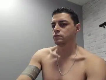 Chaturbate Live Sex Cam of frank_millers