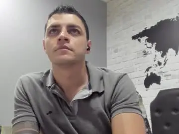 Chaturbate Live Porn of frank_millers