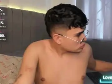 Chaturbate Watch Live Sex Cams of jarethh_