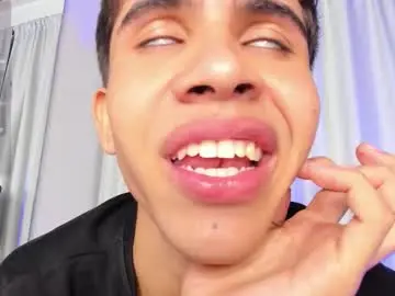 Chaturbate Live Sex of joshua_sanz