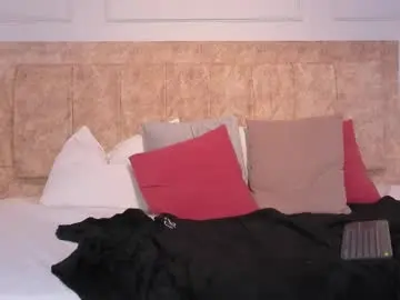 lala_staar from chaturbate