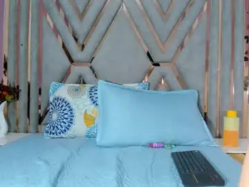 Chaturbate Live Sex Cam of vanesaa_mejia