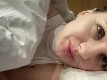 Chaturbate Free Live Porn of viola_1