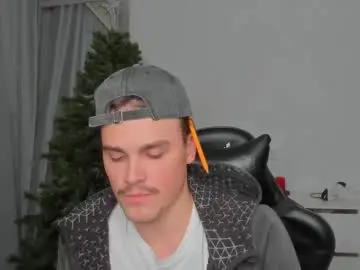 Chaturbate Private Sex Chat of xx_raul_xx_