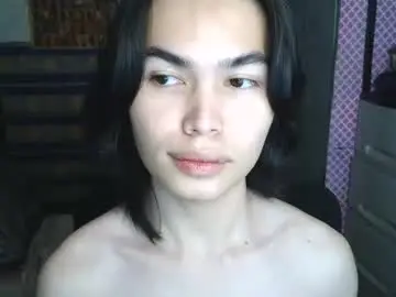 Chaturbate Live Sex Cam of asian_babyboi