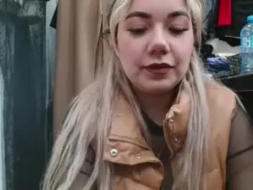 Chaturbate Nude Webcam of caroo0615