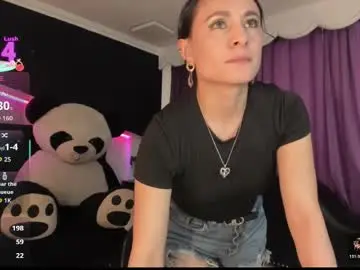 coral_gibson from chaturbate