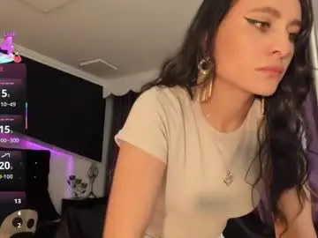 coral_gibson from chaturbate