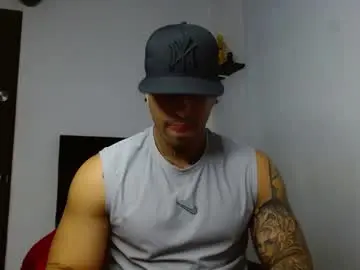 darius_phoenix from chaturbate