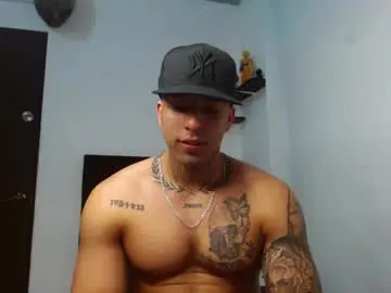 Chaturbate Sex Chat of darius_phoenix