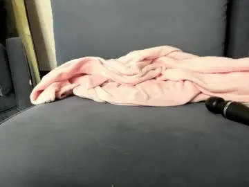 Chaturbate Sex Cam of emily_relishh