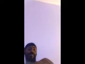 Chaturbate Sex Chat of lilcalvo1