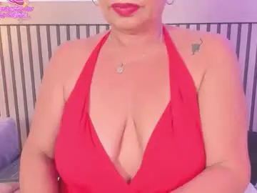 Chaturbate Live Sex of lucy_milf_68