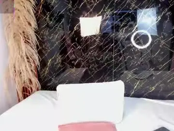 Chaturbate Adult Video Chat of vichy_evans