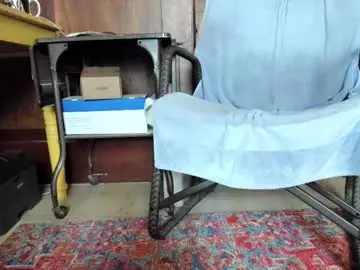 Chaturbate Live Sex Cam of cali1962