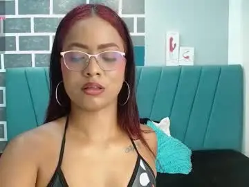 chloe_brownn1 from chaturbate