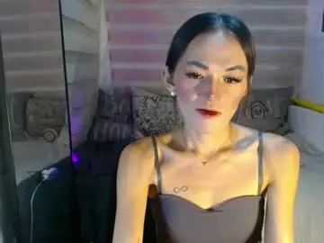 Chaturbate Live Sex Cam of sweet_marry143