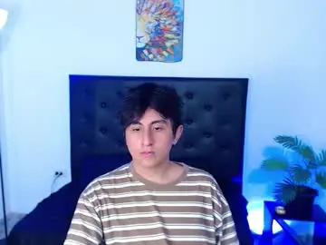 Chaturbate Best live sex cam show of 7zyan