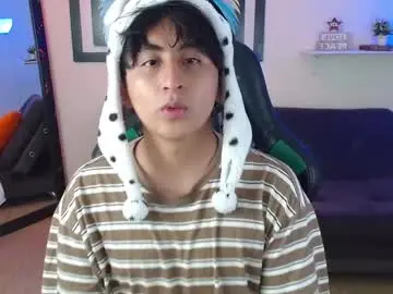 Chaturbate Live Sex Cam of 7zyan