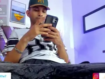 Chaturbate Live Sex of _miguel7w7