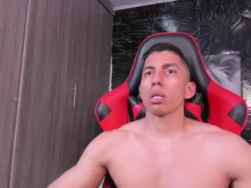 Chaturbate Watch Live Sex Cams of adan_sin1