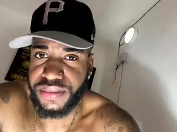 Chaturbate Best live sex cam show of alejo_21cm