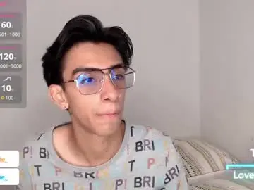 Chaturbate Live Sex Cam of ash_v1