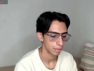 Chaturbate Best live sex cam show of ash_v1