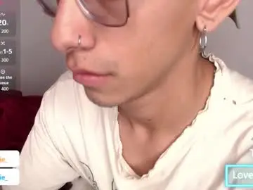 Chaturbate Adult Webcams of ash_v1