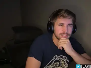 Chaturbate Free Porn Cam of blakemiles2