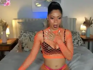 Chaturbate Live Sex Cam of chelseaquin