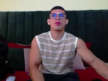 Chaturbate Live Sex of ethan_rodgers