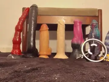 Chaturbate Live Sex Cam of klamstrakur1