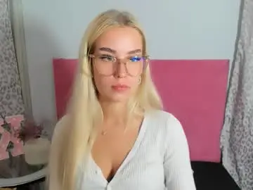 Chaturbate Sex Chat of kristyflowers