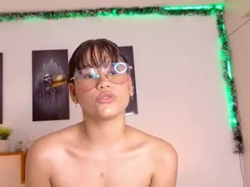 Chaturbate Live Porn of luna_sofia_1110