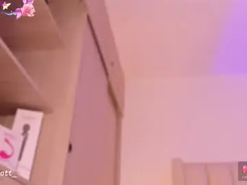 Chaturbate Best live sex cam show of sofiscott_